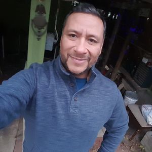 Meet your Posher, Eloy